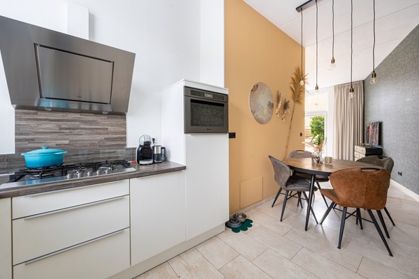 Medium property photo - Glazenmakerhof 120, 2492 RV Den Haag